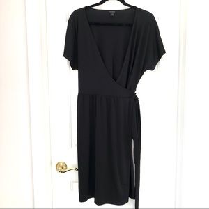 NWOT Ann Taylor wrap dress. 12.
